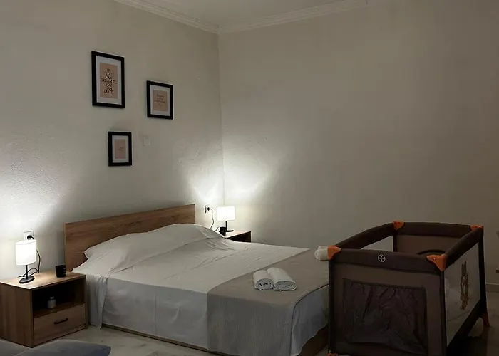 شقة Aristotelis *